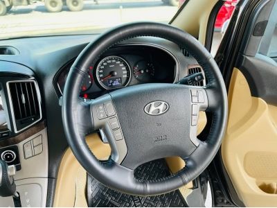 2016 Hyundai H-1  2.5 Delux เครดิตดีฟรีดาวน์ รูปที่ 10
